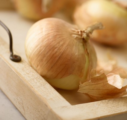 https://weborders.pizzanova.com/PNStatic/web/images/ingredients/spanish-onions.jpg